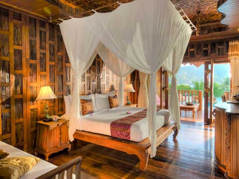 Supreme Deluxe Pool Access